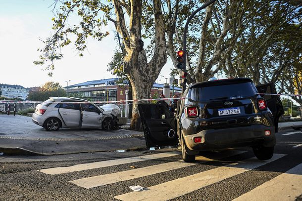 Chocaron un auto de alta gama y una camioneta: tres heridas