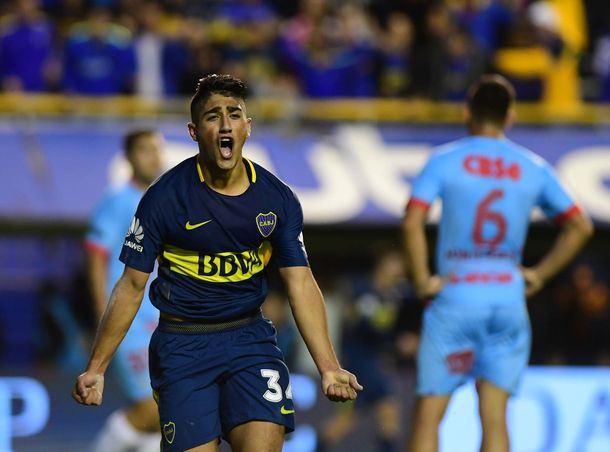 Su debut oficial en Boca llegó en 2015, en un partido de Copa Libertadores. 