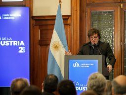 Javier Milei ante la UIA: Vinimos a achicar el Estado para agrandarles el bolsillo a ustedes