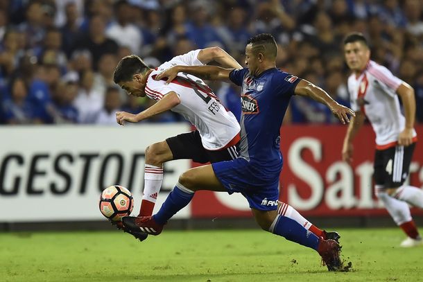 River le ganó a Emelec en Ecuador y puso un pie en octavos de la Copa