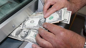 dolar ilegal: ¿por que se disparo a $8,75 su cotizacion? dolar ilegal: ¿por que se disparo a $8,75 su cotizacion?