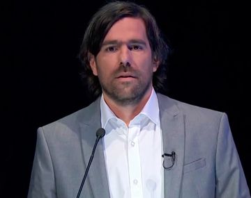 El silencio de Del Caño por la represión en Ecuador