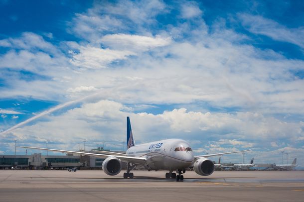 No habrá más vuelos directos a Nueva York por United Airlines