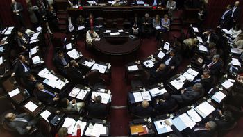 senadores tratan la quita de depositos al banco ciudad senadores tratan la quita de depositos al banco ciudad