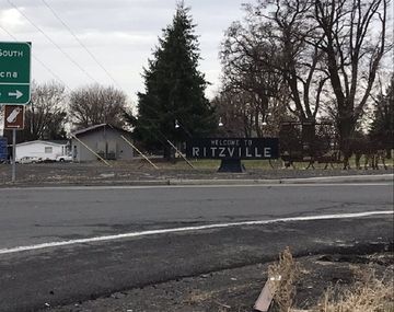 La boda masiva en Ritzville, Washington, fue relacionado con la muerte por coronavirus de siete adultos mayores. Foto: KXLY