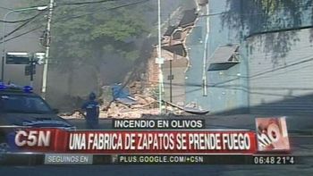 una fabrica se incendio por un globo de papel una fabrica se incendio por un globo de papel