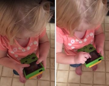 Una nena quiere tocar la pantalla de un Game Boy y piensa que está rota