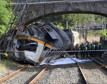 Dos argentinos resultaron heridos en el descarrilamiento del tren que dejó 4 muertos