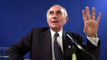 durante 10 anos, me he sometido a todo tipo de maldades y mentiras durante 10 anos, me he sometido a todo tipo de maldades y mentiras