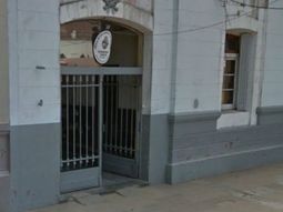 Horror: una joven dio a luz en su casa y ahogó a su bebé en un inodoro