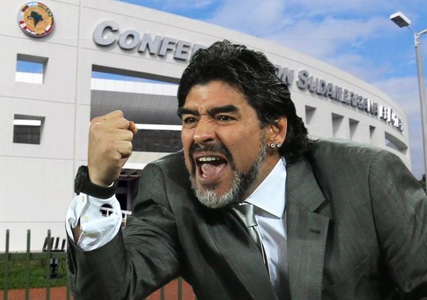 Con Maradona como abanderado, los clubes se rebelan contra la Conmebol