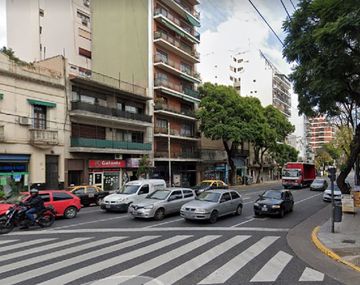 La zona donde se arroj&oacute; la joven del taxi en movimiento (Google Maps)