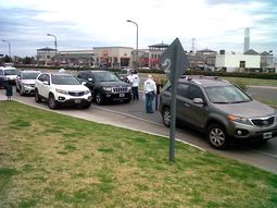 Retienen cuatro camionetas de lujo por deuda en Nordelta