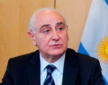 Remes Lenicov: Si se seguía con un dólar a $9