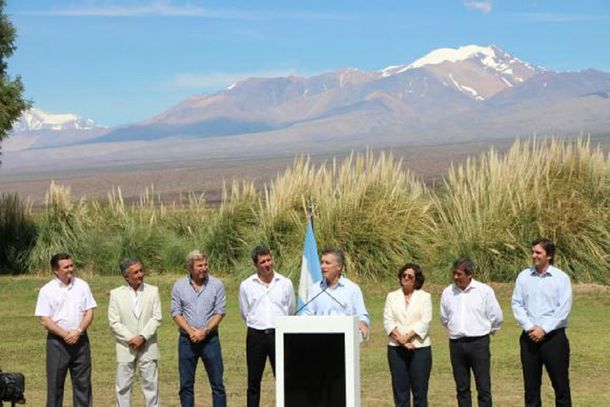 Macri anunció desde San Juan el fin de las retenciones a la minería