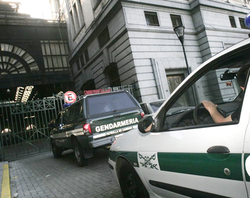 Un gendarme fue baleado al resistirse al robo de su camioneta