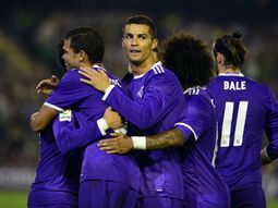Real Madrid celebra uno de los tantos de la goleada ante Betis como visitante Real Madrid celebra uno de los tantos de la goleada ante Betis como visitante