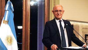 malvinas pone a prueba a la justicia internacional malvinas pone a prueba a la justicia internacional