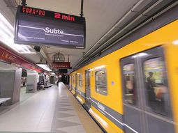 subtes: habra carteles para conocer cuando llega la siguiente formacion subtes: habra carteles para conocer cuando llega la siguiente formacion