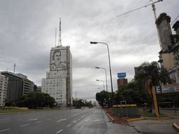 luego de la lluvia, la temperatura bajo 12 grados luego de la lluvia, la temperatura bajo 12 grados