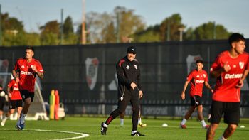 duro golpe para river: se confirmaron dos lesiones de futbolistas que no jugaran el superclasico duro golpe para river: se confirmaron dos lesiones de futbolistas que no jugaran el superclasico