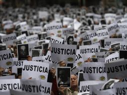 iran-ee.uu.: cristina critico el doble estandar mediatico iran-ee.uu.: cristina critico el doble estandar mediatico