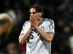 italia vuelve a quedarse afuera del mundial y profundiza su crisis historica italia vuelve a quedarse afuera del mundial y profundiza su crisis historica