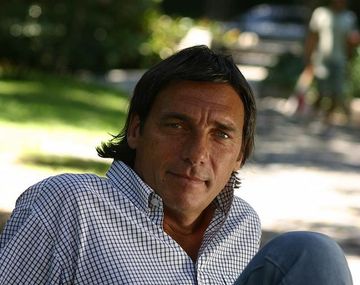 Facundo Saravia palpita los premios Gardel 2012 con un nuevo show