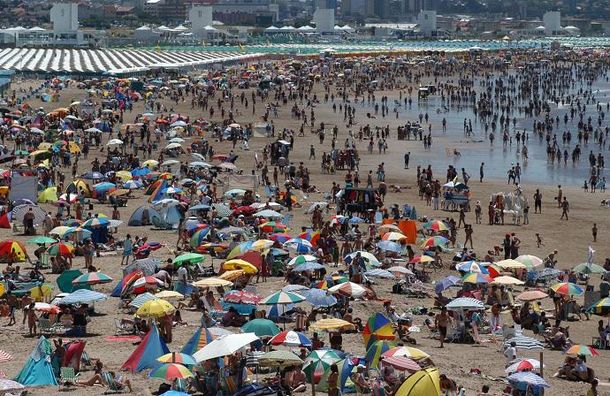 Mar del plata playa 2 DyN