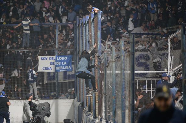 Yuta ortiva: Agustín Cardozo de Gimnasia contra la Policía