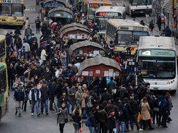 la nacion le pide a macri que controle el transporte publico la nacion le pide a macri que controle el transporte publico
