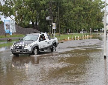 Baja el agua en San Pedro y funcionan todos los servicios