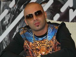 Wisin habló por primera vez de la muerte de su bebé