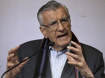 José Luis Gioja, tras la renuncia de Martín Guzmán: Hay que hablar poco y trabajar mucho