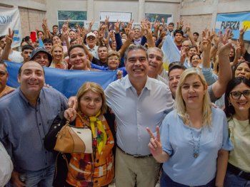 Jorge Capitanich no admite la derrota en Chaco y espera el recuento definitivo