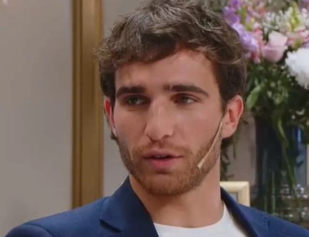 Valentín Yan emocionó a toda la mesa de Almorzando con Juana al hablar de su madre, Romina Yan