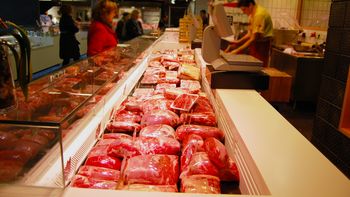 el precio de la carne bajara porque la gente no convalida el aumento, dicen empresarios el precio de la carne bajara porque la gente no convalida el aumento, dicen empresarios