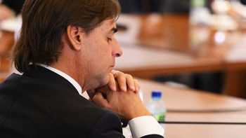 El presidente Luis Lacalle Pou al llegar al encuentro de presientes en Brasil. El presidente Luis Lacalle Pou al llegar al encuentro de presientes en Brasil.