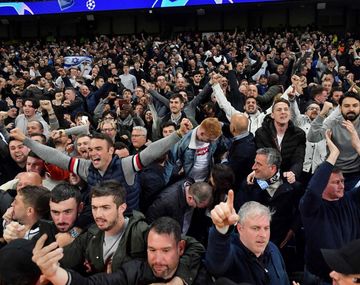 ¡El VAR ya tiene quién lo aliente! La nueva canción de los hinchas del Tottenham