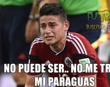 Tormenta en el estadio y lluvia de memes