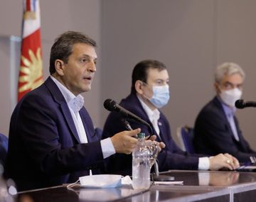 Sergio Massa participó de la firma convenios para la asistencia técnico-financiera para el desarrollo del transporte en Santiago del Estero