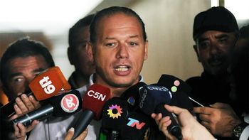 berni: fue una payasada pedir auxilio por twitter a las 4 berni: fue una payasada pedir auxilio por twitter a las 4