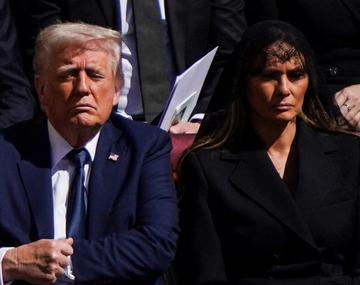 Melania Trump rompió el protocolo en el funeral del papa Francisco: qué hizo