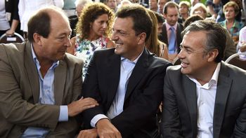 tras la foto con macri, sanz presiona a massa para la gran paso opositora tras la foto con macri, sanz presiona a massa para la gran paso opositora