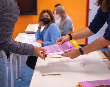 Elecciones en Italia: detectan boletas falsas en el voto argentino