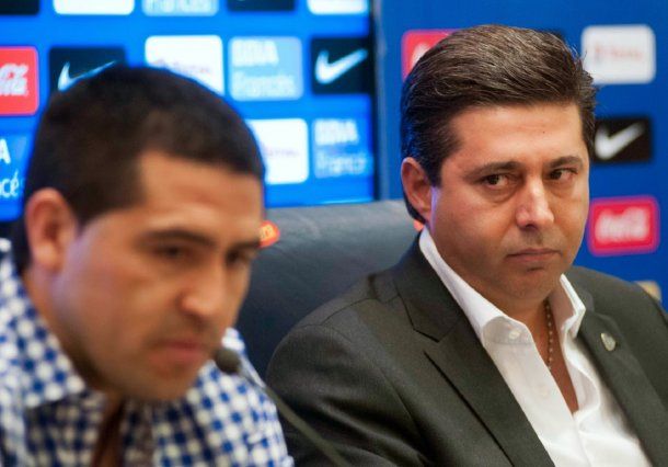 Daniel Angelici reapareció y apuntó duramente contra Juan Román Riquelme: Deja mucho que desear