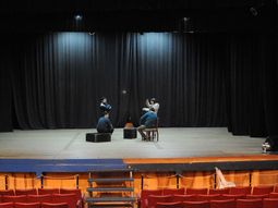 Crisis en el teatro. Crisis en el teatro.