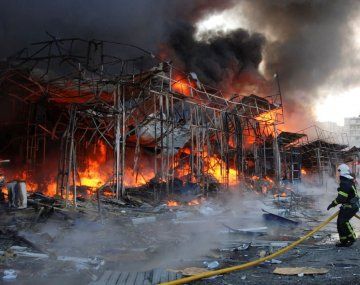 Ucrania: Zelenski le imploró a Europa que detenga a Rusia