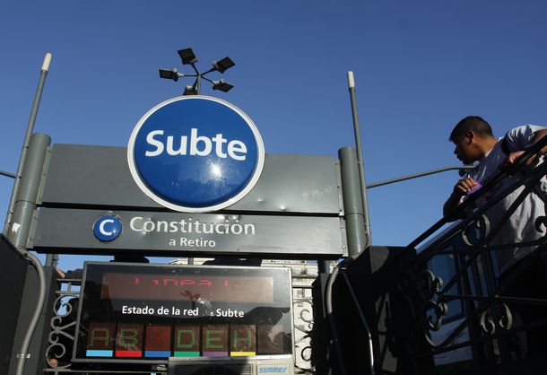 Por obras en la línea C, cierran la estación Constitución del subte