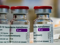 La OMS recomienda seguir usando la vacuna AstraZeneca